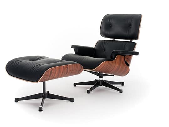 side-by-side cat trolley comparison showing frame thickness and wheel size